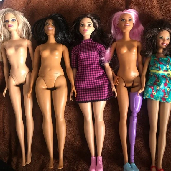 Barbies - Picture 2 of 2